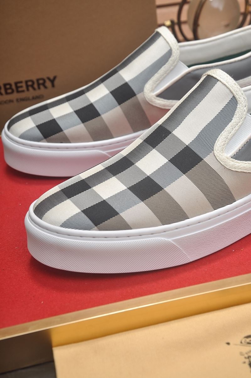 Burberry Low Shoes